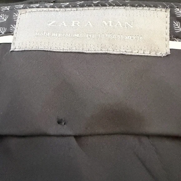 Prom Ready! Black Zara Men's Black Two-Piece Suit Jacket & Trousers - Picture 13 of 13